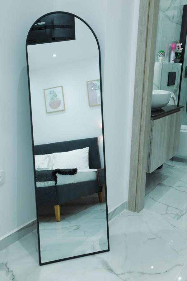 Apollo 2 Bd Jacuzzi Suite Athen Eksteriør bilde